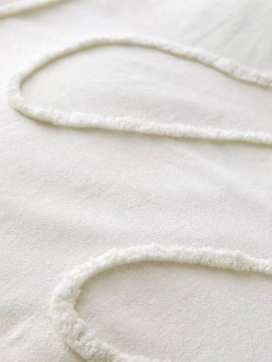 Wiggle Tufted Duvet Cover | Urban Outfitters Wiggle Tufted 100% Cotton Ivory Color Full/Queen Duvet Cover 86\